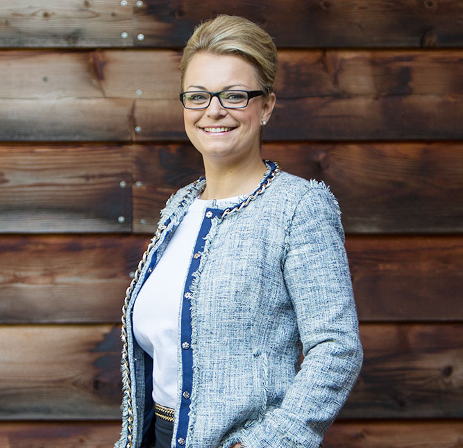 Mag. Christiane Holzinger
